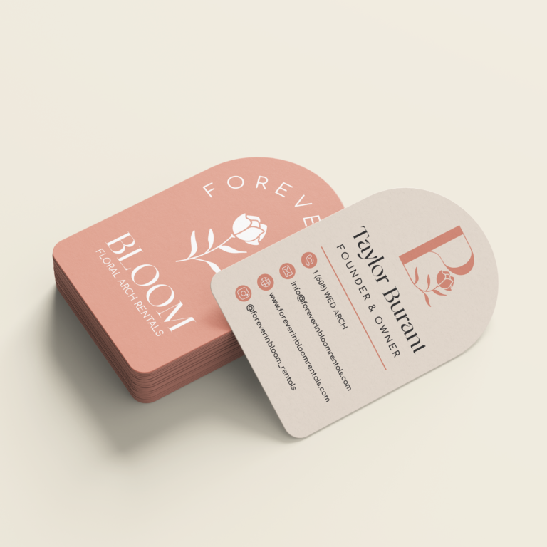 Rounded_Business_Card_Mockup_Taylor